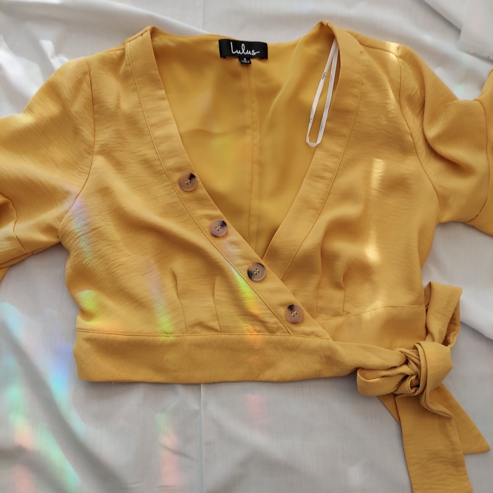 Lulus mustard top